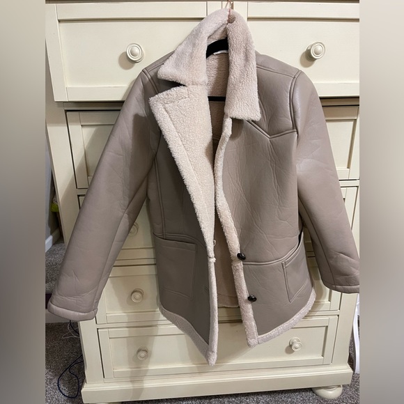 Astr the label Francine Women’s Winter Coat size small - Picture 3 of 5